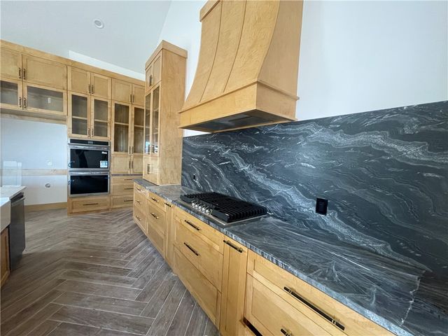 2558 Pacific View St, Corpus Christi, TX 78415