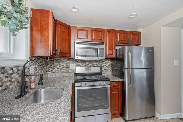 206 WILDER ST, Philadelphia, PA 19147