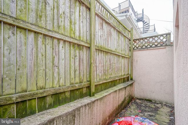 206 WILDER ST, Philadelphia, PA 19147