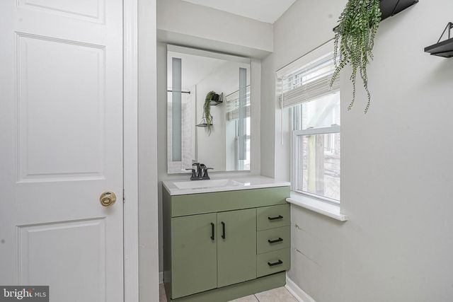 206 WILDER ST, Philadelphia, PA 19147