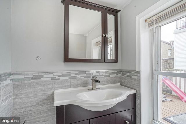 206 WILDER ST, Philadelphia, PA 19147