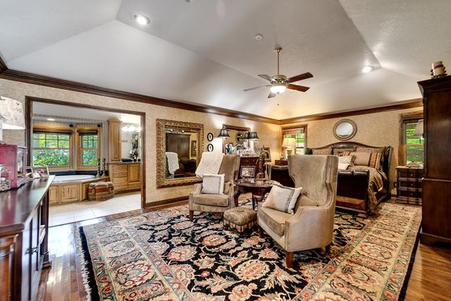34 Shane Laughter, Robbinsville, NC 28771