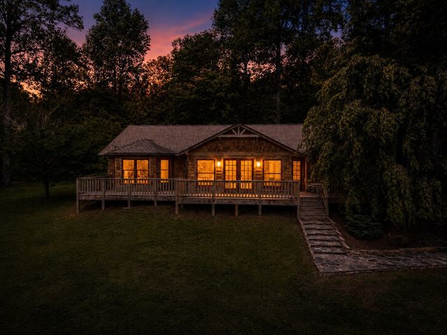 34 Shane Laughter, Robbinsville, NC 28771