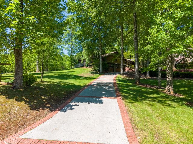 34 Shane Laughter, Robbinsville, NC 28771