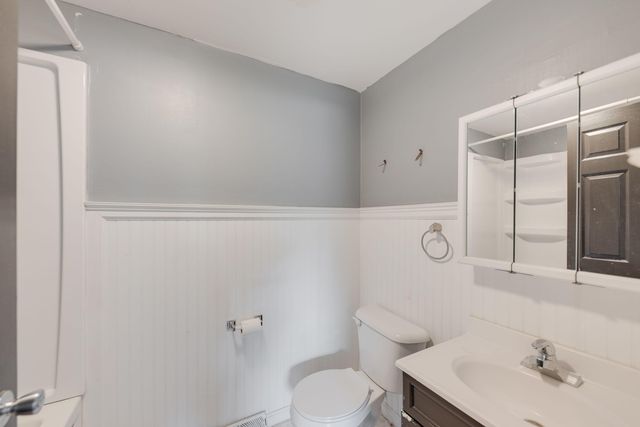 2940 Elmwood Street, Portage, IN 46368