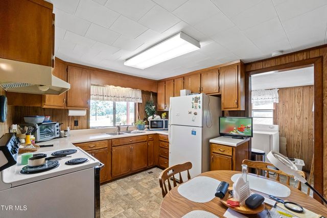 1730 Baileyton Main Street, Greeneville, TN 37745