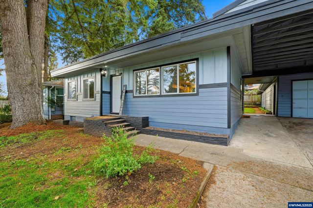551 Riverview Dr NW, Salem, OR 97304