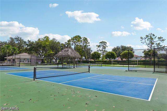 349 Dover PL 203, Naples, FL 34104