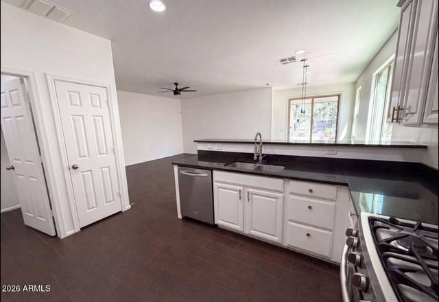 4541 S S Merriman Way, Way, Gilbert, AZ 85297