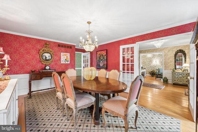 24 MEADOW LN, Pennington, NJ 08534