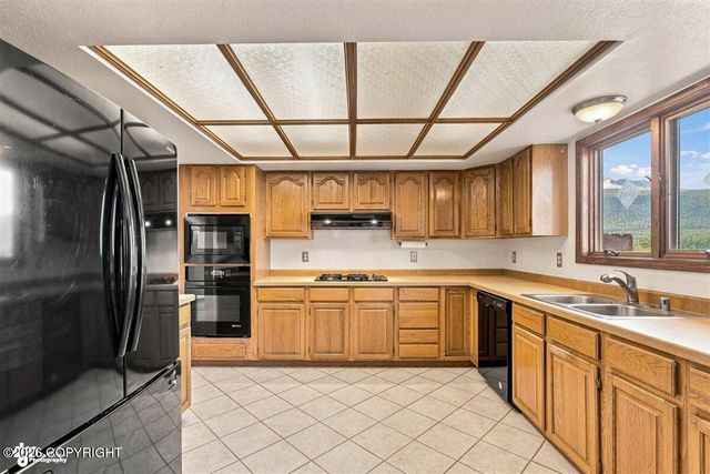 17350 Toakoana Drive, Eagle River, AK 99577