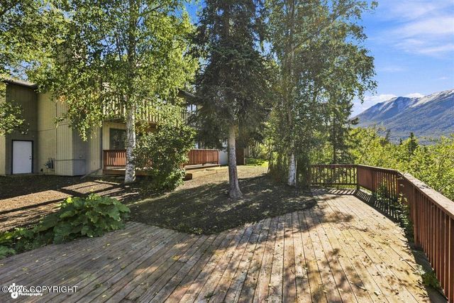 17350 Toakoana Drive, Eagle River, AK 99577