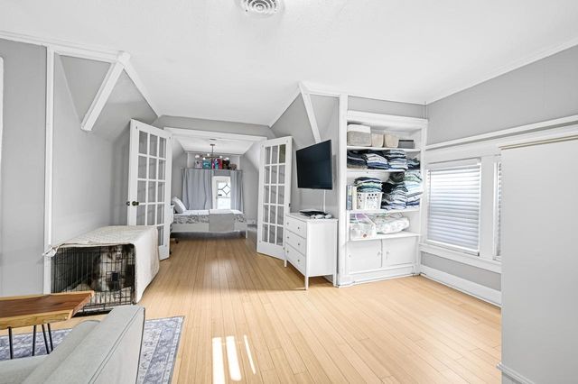 2531 N Murray AVENUE, Milwaukee, WI 53211