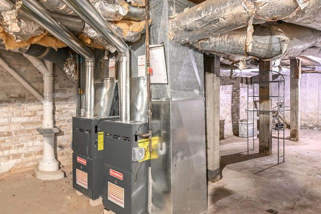 2531 N Murray AVENUE, Milwaukee, WI 53211