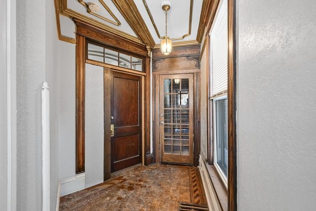 2531 N Murray AVENUE, Milwaukee, WI 53211