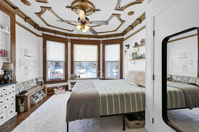 2531 N Murray AVENUE, Milwaukee, WI 53211