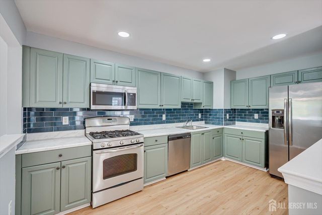 155 Vasser Drive, Piscataway, NJ 08854
