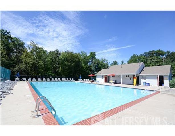 155 Vasser Drive, Piscataway, NJ 08854