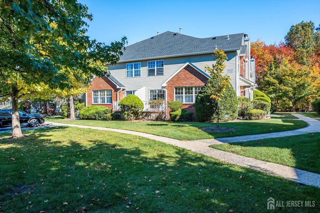 155 Vasser Drive, Piscataway, NJ 08854