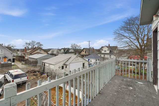 1213 W Maxwell Ave, Spokane, WA 99201