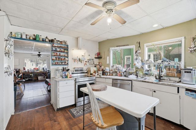 1213 W Maxwell Ave, Spokane, WA 99201