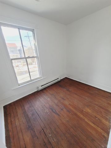 58 Federal Street, Lynchburg, VA 24504