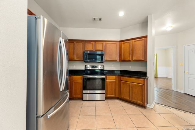 9106 THOMAS YORK BLVD, San Antonio, TX 78251