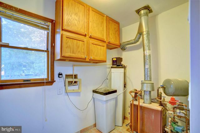 705 PRINCETON RD, Lanoka Harbor, NJ 08734