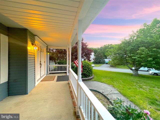 705 PRINCETON RD, Lanoka Harbor, NJ 08734