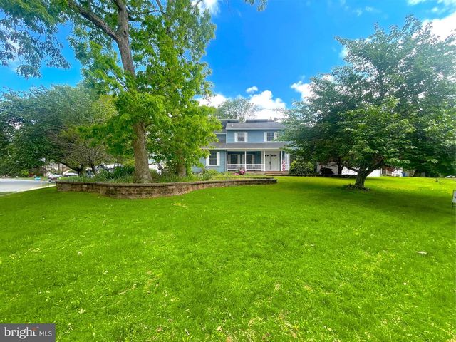 705 PRINCETON RD, Lanoka Harbor, NJ 08734