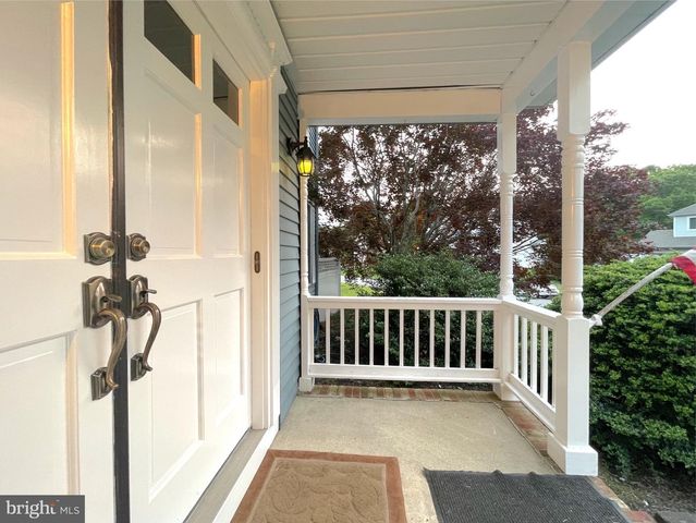 705 PRINCETON RD, Lanoka Harbor, NJ 08734