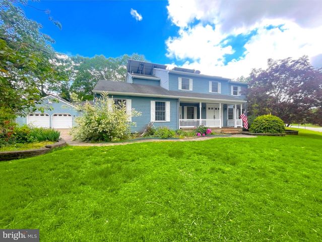 705 PRINCETON RD, Lanoka Harbor, NJ 08734