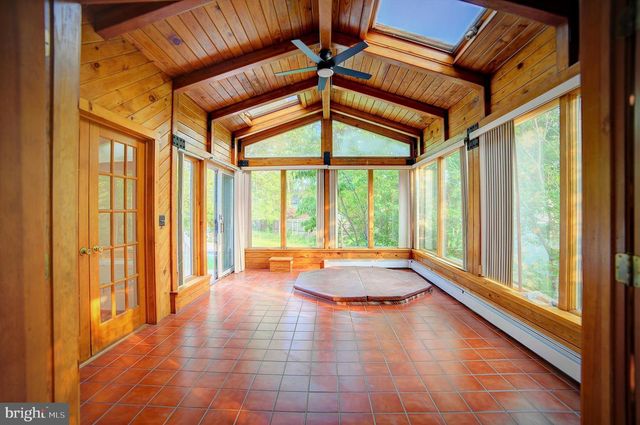 705 PRINCETON RD, Lanoka Harbor, NJ 08734