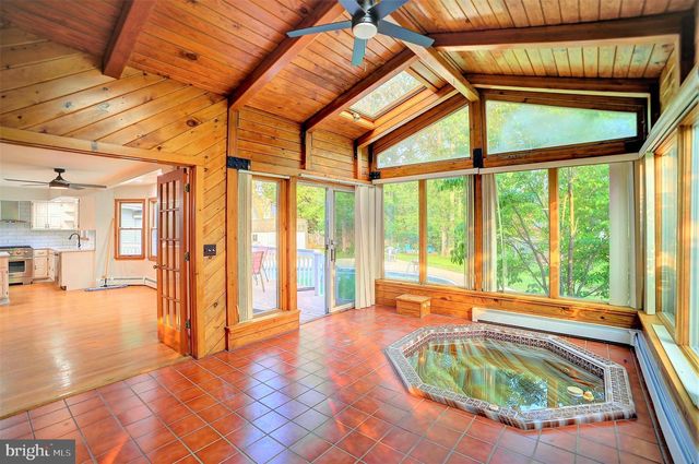 705 PRINCETON RD, Lanoka Harbor, NJ 08734