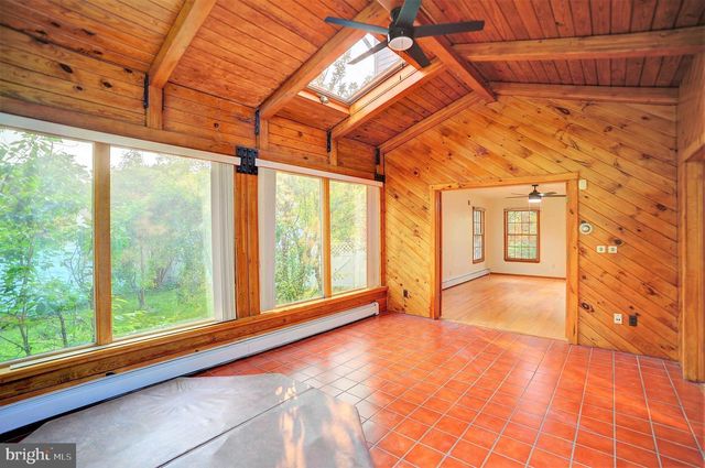 705 PRINCETON RD, Lanoka Harbor, NJ 08734