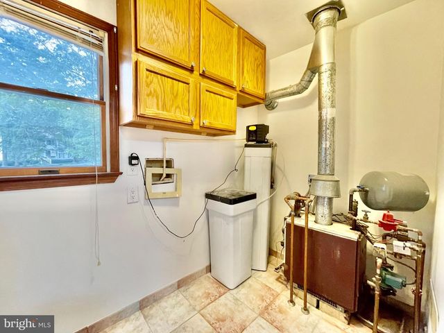 705 PRINCETON RD, Lanoka Harbor, NJ 08734