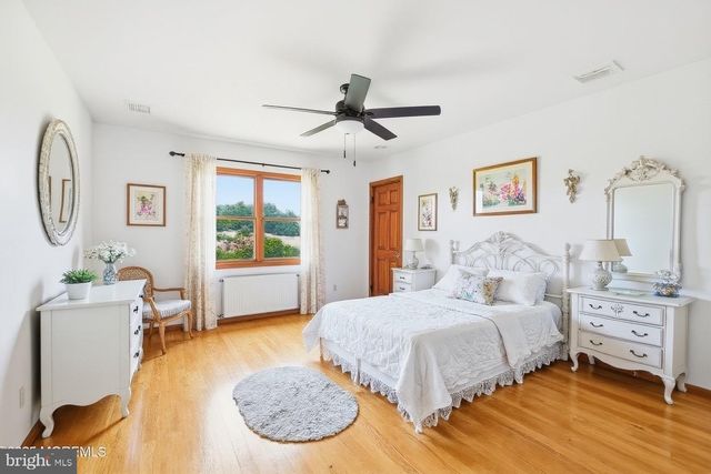 705 PRINCETON RD, Lanoka Harbor, NJ 08734