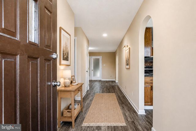 17082 PRINCE FREDERICK RD, Hughesville, MD 20637