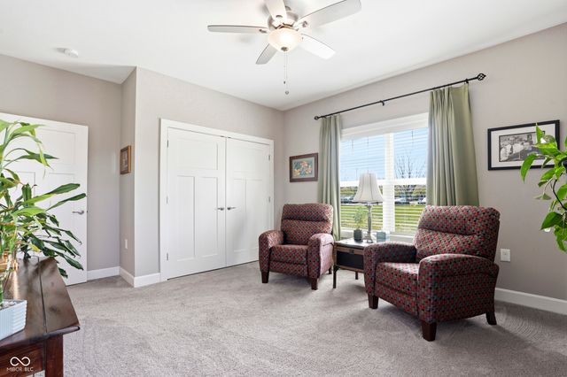 2307 Saddle Drive, Shelbyville, IN 46176