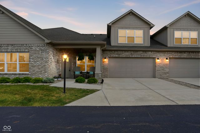 2307 Saddle Drive, Shelbyville, IN 46176