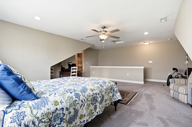 2307 Saddle Drive, Shelbyville, IN 46176
