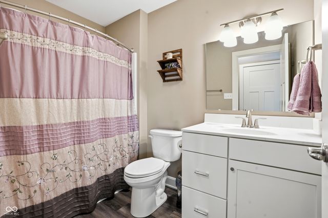 2307 Saddle Drive, Shelbyville, IN 46176