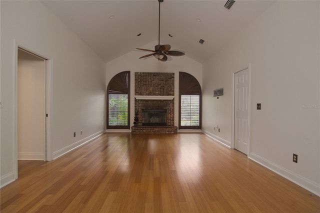 7725 APPLE TREE CIRCLE, Orlando, FL 32819