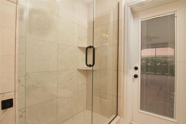 7725 APPLE TREE CIRCLE, Orlando, FL 32819