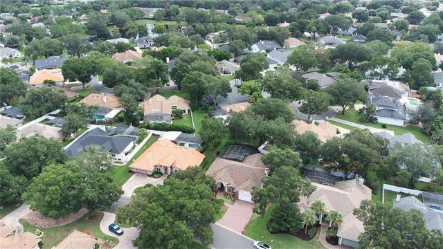 7725 APPLE TREE CIRCLE, Orlando, FL 32819
