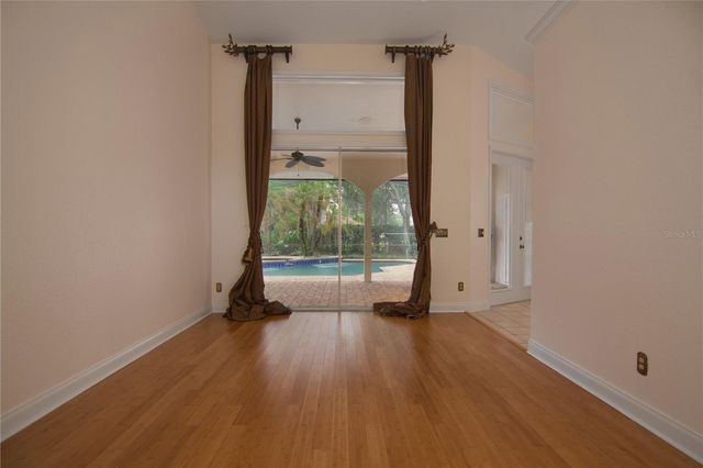 7725 APPLE TREE CIRCLE, Orlando, FL 32819