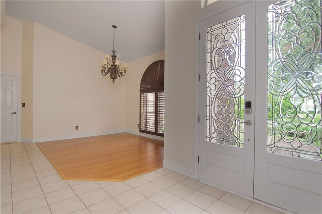 7725 APPLE TREE CIRCLE, Orlando, FL 32819