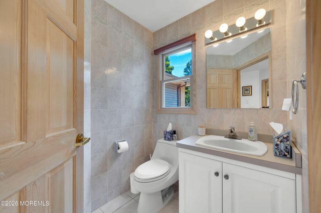 1778 Greenwood Road, Toms River, NJ 08753