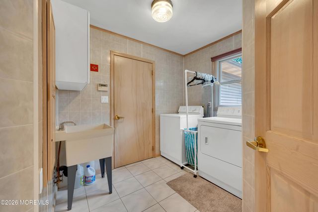 1778 Greenwood Road, Toms River, NJ 08753
