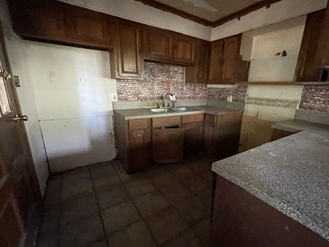 139 Littlefield Drive, East Tawakoni, TX 75472